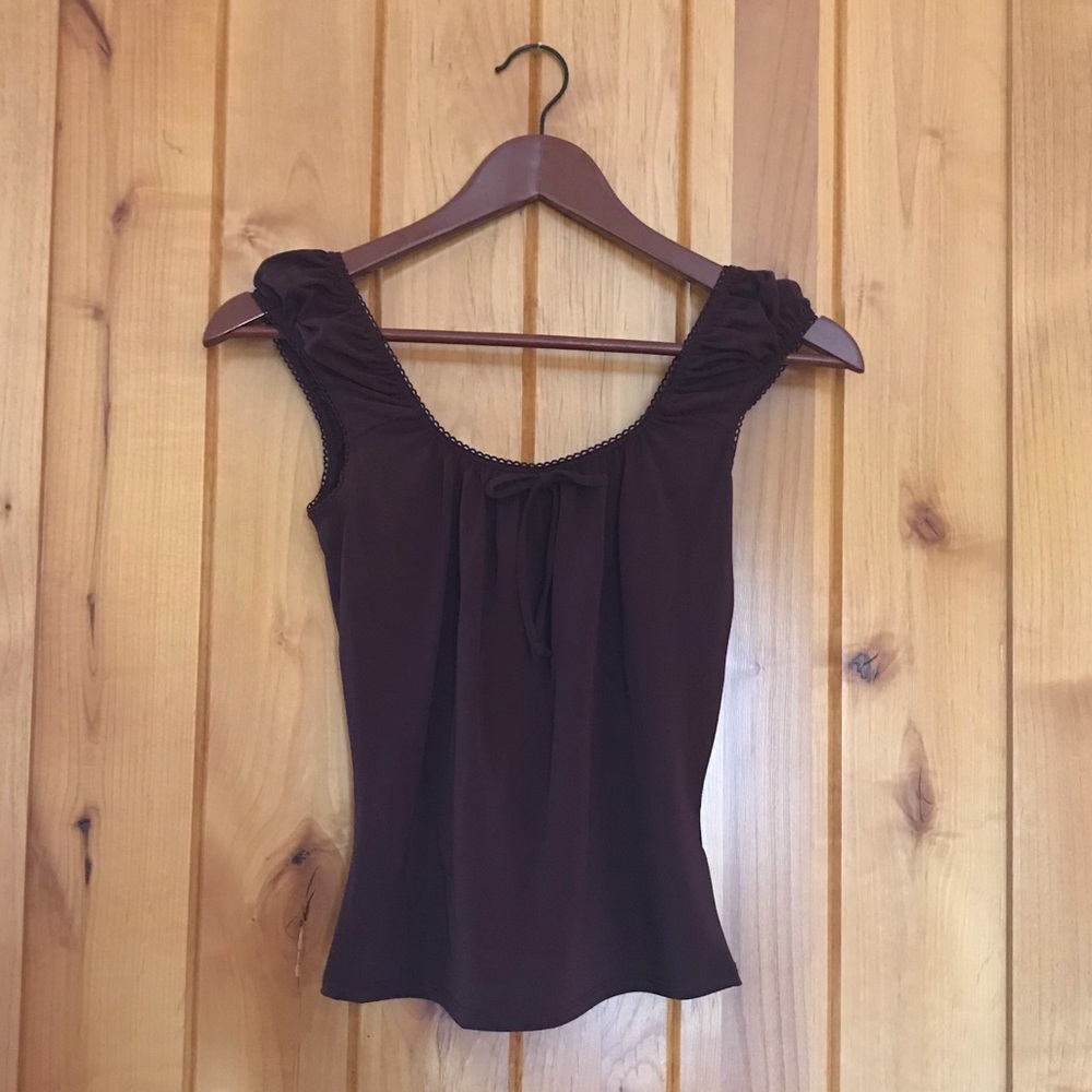 Guess burgundy top, medium